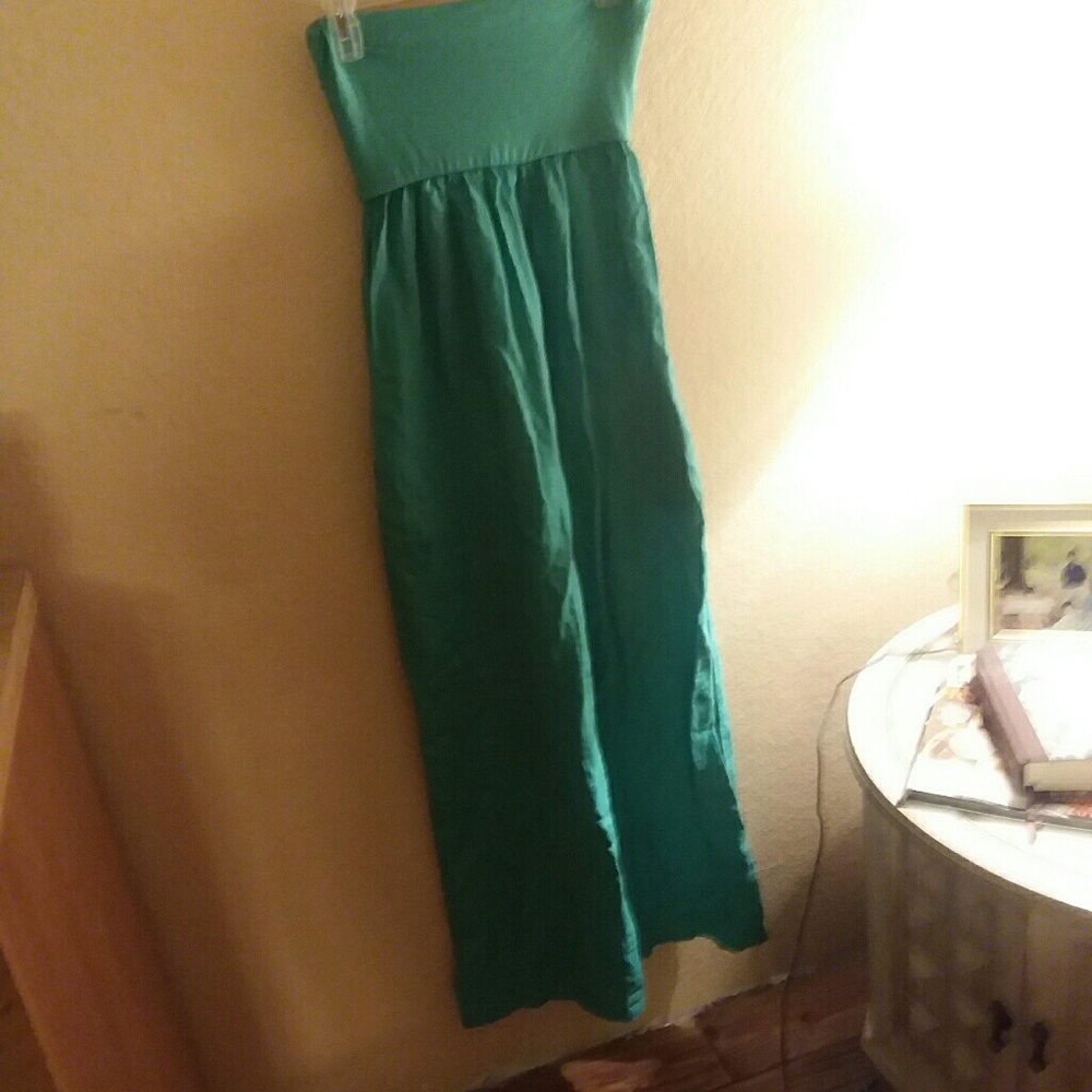 Womens tube top skirt/maxi.